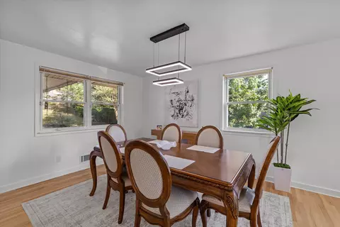 Dining - 3529 Mount Vernon Dr, Augusta, GA 30906 photo 2 of 3