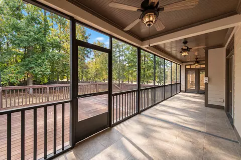 Exterior - 930 Bartram Rdg, Evans, GA 30809 photo 8 of 10