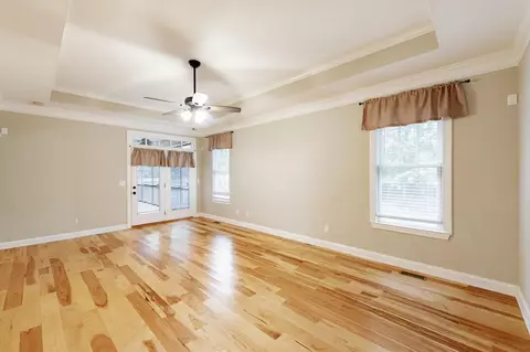 Living - 930 Bartram Rdg, Evans, GA 30809 photo 5 of 5