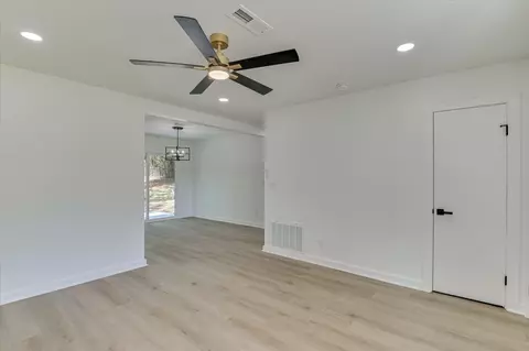 Living - 3407 Charing Cross Ct, Augusta, GA 30906 photo 3 of 3