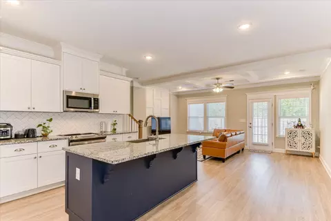 Kitchen - 300 Sumac Trl, Evans, GA 30809 photo 3 of 6