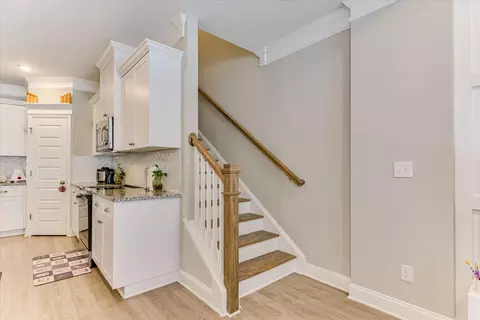 Entry Way - 300 Sumac Trl, Evans, GA 30809 photo 4 of 7