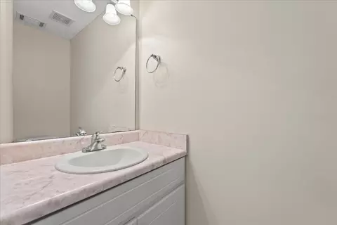 Bath - 3002 Brockham Ct, Augusta, GA 30909 photo 1 of 8