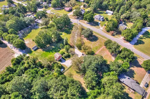 View/Area - 5700 Springfield Rd, Williston, SC 29853 photo 12 of 15