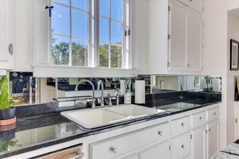 Kitchen - 5700 Springfield Rd, Williston, SC 29853 photo 4 of 6