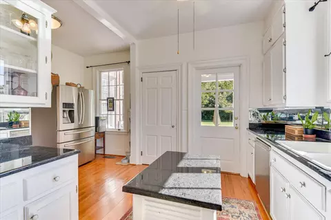 Kitchen - 5700 Springfield Rd, Williston, SC 29853 photo 6 of 6