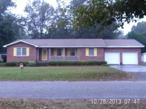 102 Wheat St, Denmark, SC 29042 photo 1