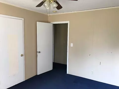 112 Perry St, Saluda, SC 29824 photo 13