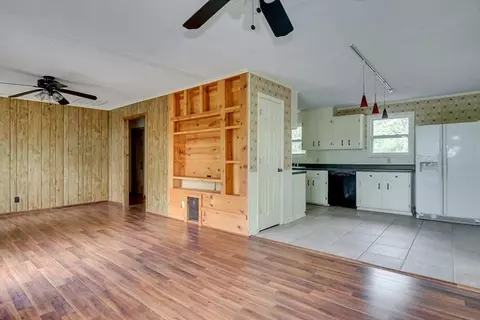 185 Gray Fox Rd, Williston, SC 29853 photo 6