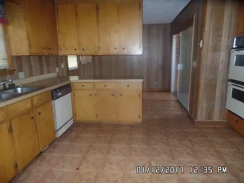 63 Wheat St, Denmark, SC 29042 photo 9