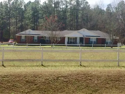 1346 Dairy Rd, Ridge Spring, SC 29129 photo 1