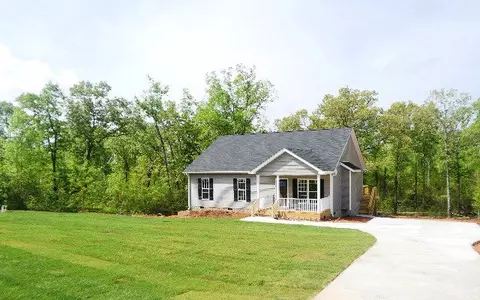 2773 Piper Rd, Ridge Spring, SC 29129 photo 2