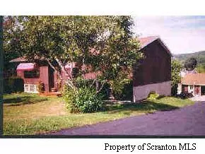607 Park, Mayfield, PA 18433 photo 1