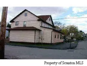 527 Susquehanna Ave, Olyphant, PA 18447 photo 3