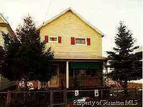 114 Marcus St, Dunmore, PA 18512 photo 1