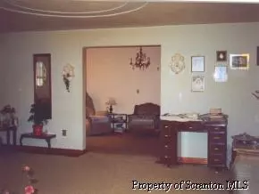 724 Miles Ave, Dickson City, PA 18519 photo 3