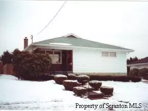 724 Miles Ave, Dickson City, PA 18519 photo 1