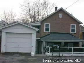 618 Elm St, Scranton, PA 18505 photo 2