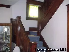 620 Minooka Ave, Moosic, PA 18507 photo 3