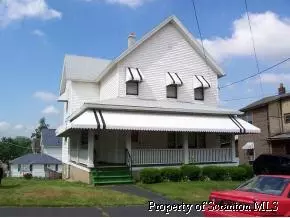 160 E Pine St, Dunmore, PA 18512 photo 1