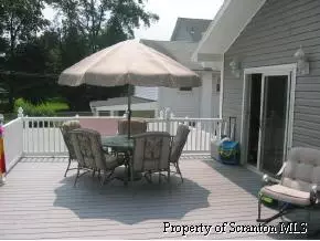 719 Beech St, Old Forge, PA 18518 photo 5