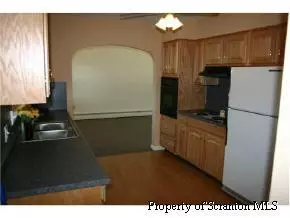 705 E Pine St, Olyphant, PA 18447 photo 3