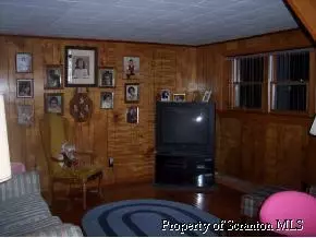 444 Thomas, Eynon, PA 18403 photo 6
