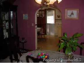 767 E Drinker, Dunmore, PA 18512 photo 4