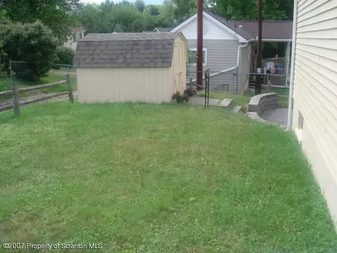 210 Rear Edgar St, Olyphant, PA 18447 photo 3