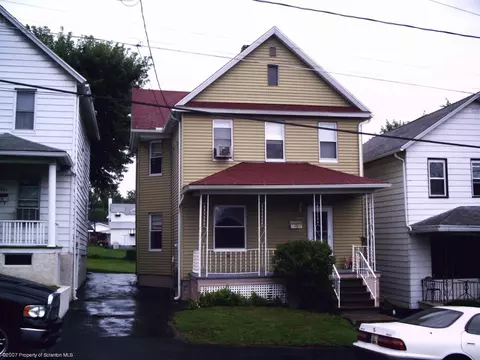 519 E Grant St, Olyphant, PA 18447 photo 1