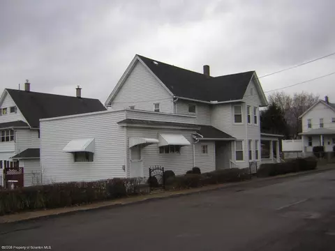 603 Gilbert St, Scranton, PA 18508 photo 4