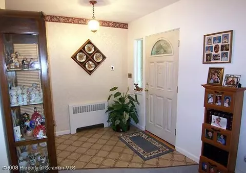 320 Conroy St, Scranton, PA 18505 photo 5