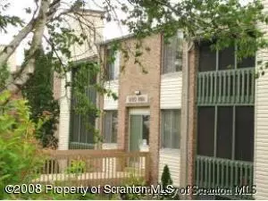 1412 Summit Pointe, Scranton, PA 18508 photo 1