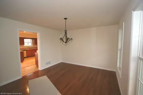 202 Kimberly Dr, Duryea, PA 18642 photo 5