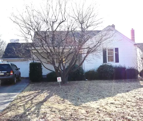 844 Springbrook Ave, Moosic, PA 18507 photo 1