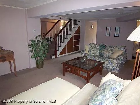 128 Drakes Ln, Old Forge, PA 18518 photo 15