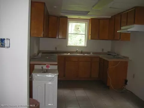 534 Harrison Ave, Scranton, PA 18503 photo 3
