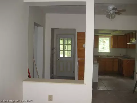 534 Harrison Ave, Scranton, PA 18503 photo 2