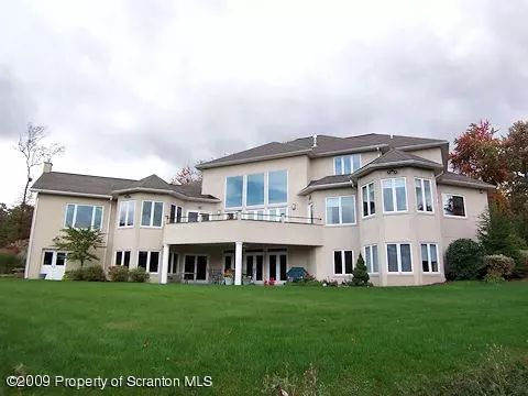 12 Kipling Dr, Moosic, PA 18507 photo 22