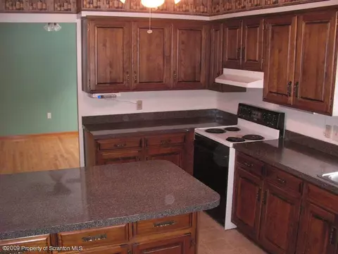 1195 Chase Rd, Shavertown, PA 18708 photo 4