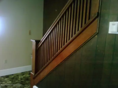 508 S Blakely St, Dunmore, PA 18512 photo 3