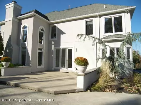 11 Kipling Dr, Moosic, PA 18507 photo 19