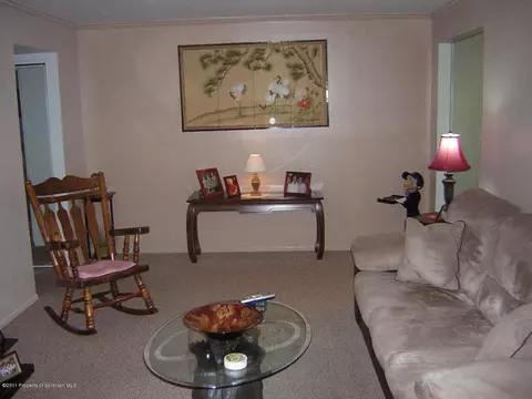 1701 Summit Pointe, Scranton, PA 18508 photo 2
