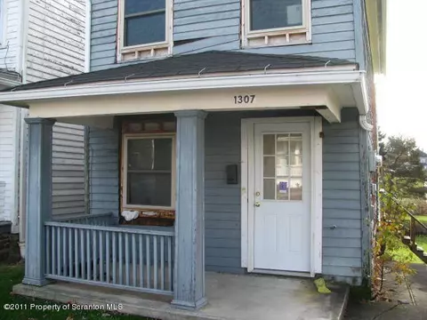 1307 Eynon St, Scranton, PA 18504 photo 1