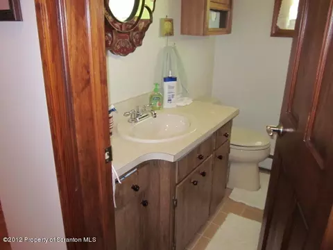 119 Foley St, Old Forge, PA 18518 photo 11