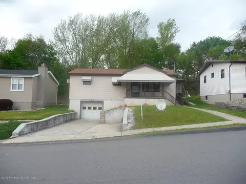 154 Taroli St, Old Forge, PA 18518 photo 12