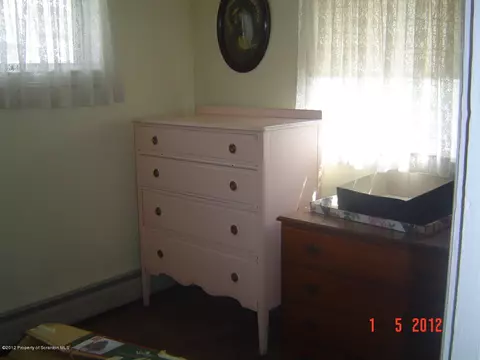 778 E Drinker St, Dunmore, PA 18512 photo 5