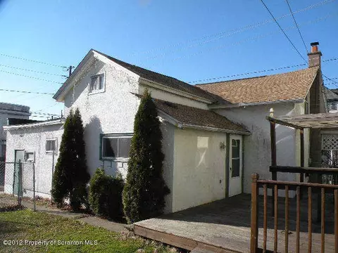 131 Prospect Ave, Scranton, PA 18505 photo 2