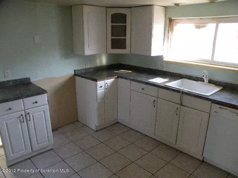 131 Prospect Ave, Scranton, PA 18505 photo 5