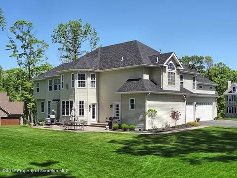 16 Windy Dr, Shavertown, PA 18708 photo 21